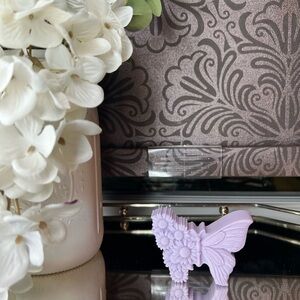 Butterfly Floral Soap Bar -  Citrus scent